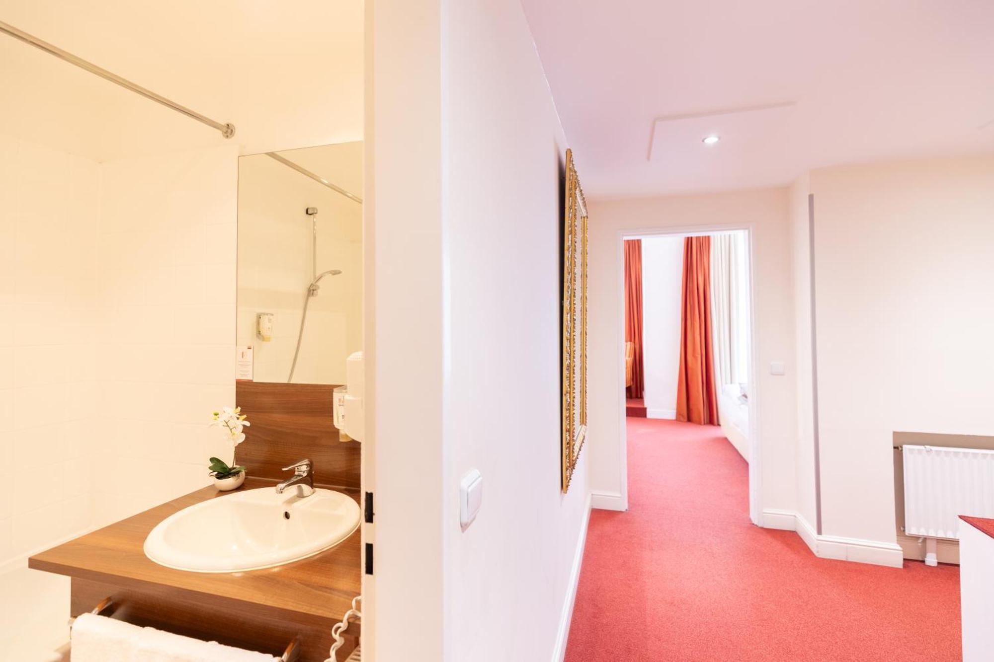 Hotel Bremer Haus Extérieur photo